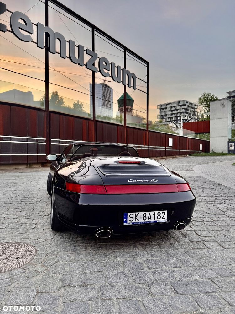 Porsche 911 - 15