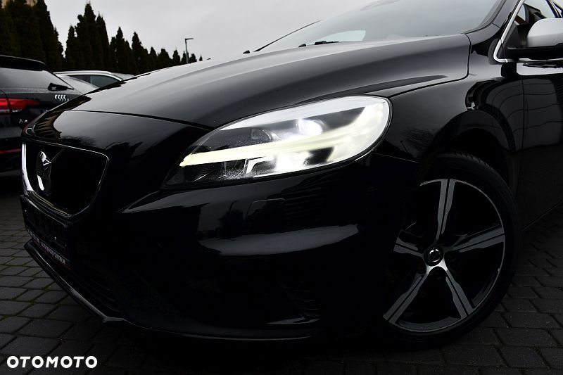 Volvo V40 D3 Geartronic RDesign - 32