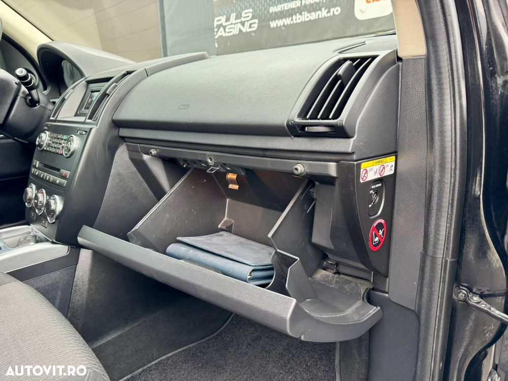 Land Rover Freelander 2 2.2L TD4 S - 22