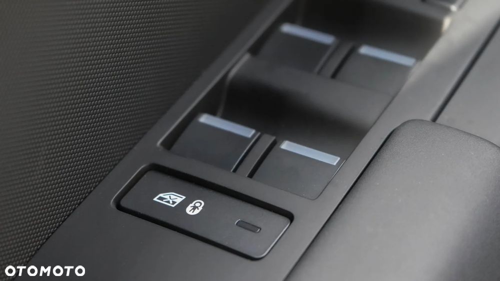 Land Rover Range Rover Sport S 3.0 D300 mHEV Dynamic SE - 16