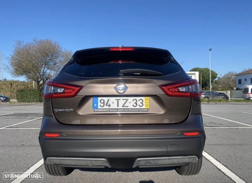 Nissan Qashqai 1.5 dCi N-Connecta Led - 3
