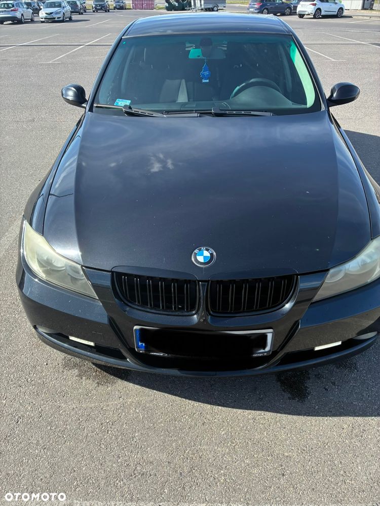 BMW Seria 3 318d DPF - 4