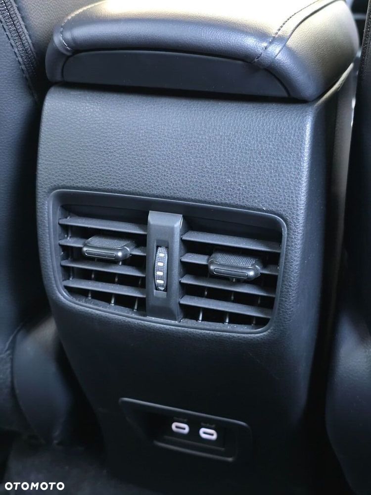 Toyota Corolla Cross 2.0 Hybrid Executive - 23