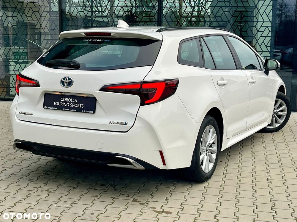 Toyota Corolla 1.8 Hybrid Comfort - 12