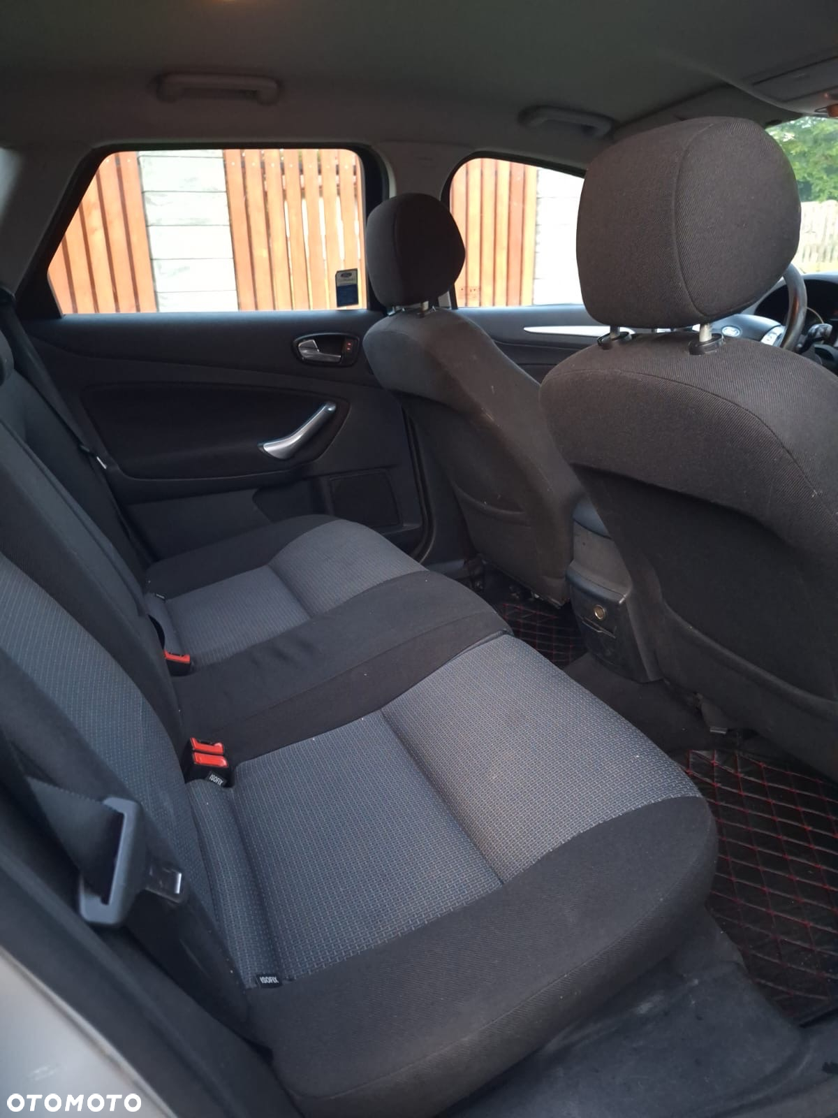 Ford Mondeo 1.8 TDCi Trend - 6