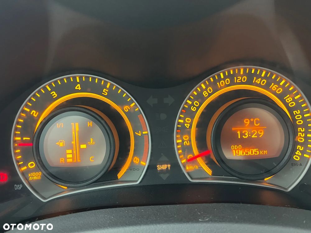 Toyota Auris - 18