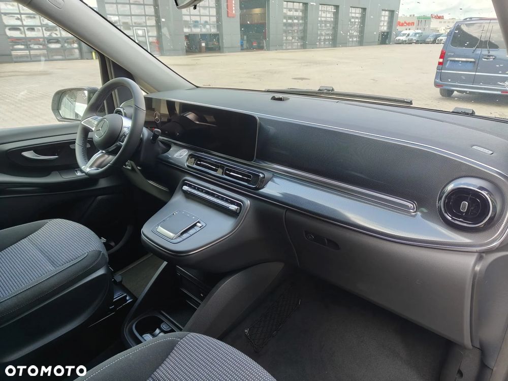 Mercedes-Benz Klasa V 220 d 9G-Tronic - 11