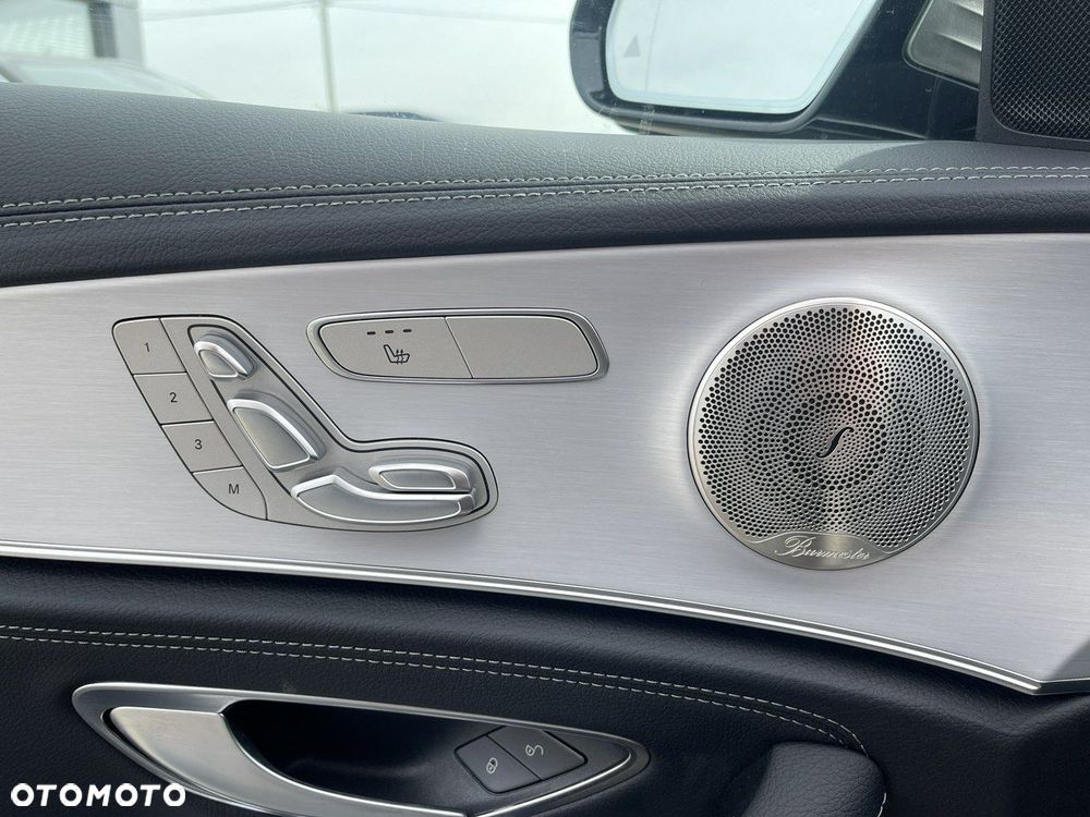Mercedes-Benz Klasa E - 12