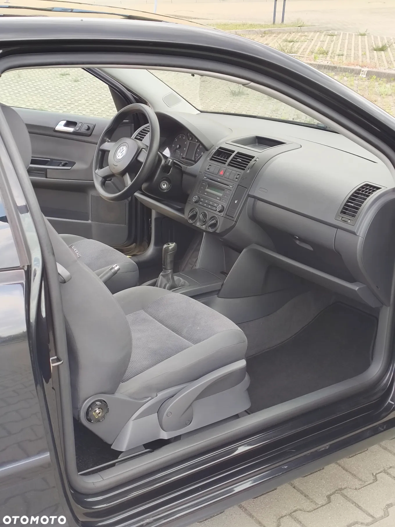 Volkswagen Polo 1.2 12V Comfortline - 30