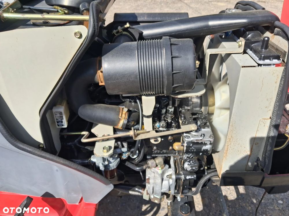 Mitsubishi MMT14   4X4 - 11