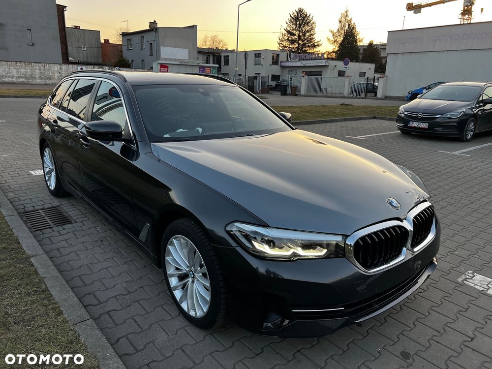 BMW Seria 5 530i xDrive - 1