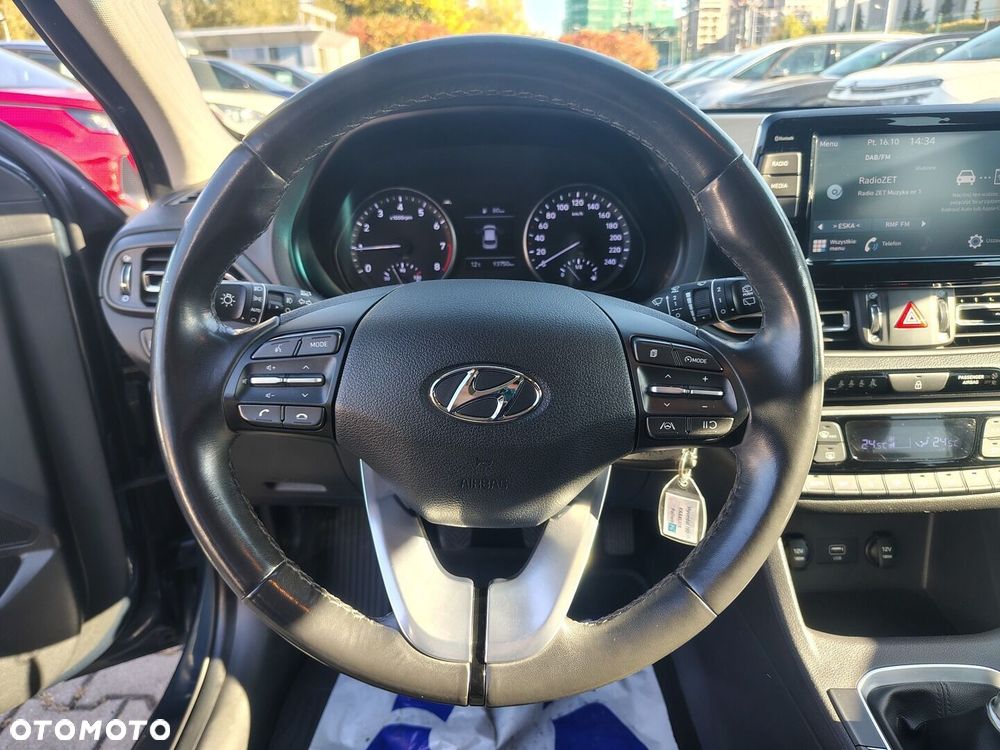 Hyundai i30 1.5 DPI Comfort - 17