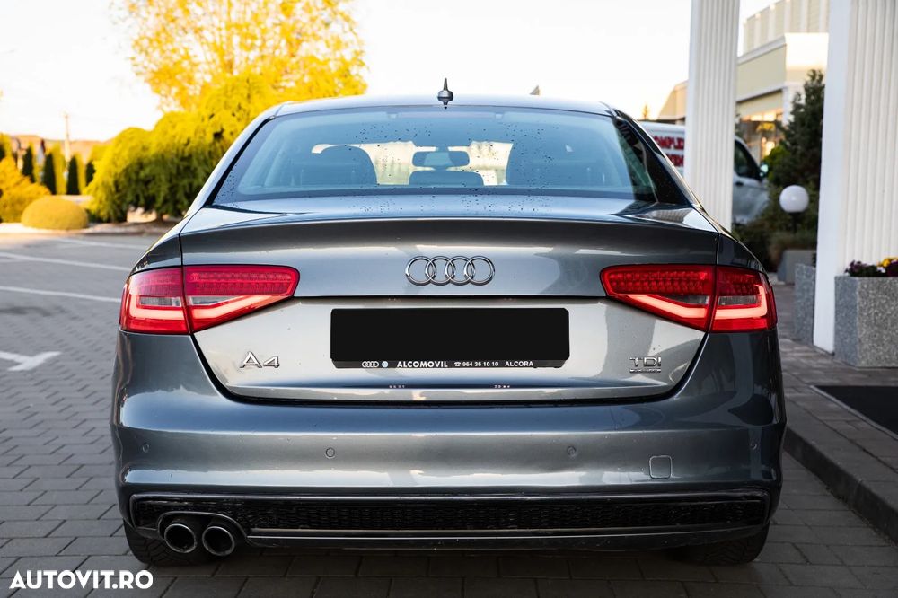 Audi A4 2.0 TDI S tronic quattro - 3