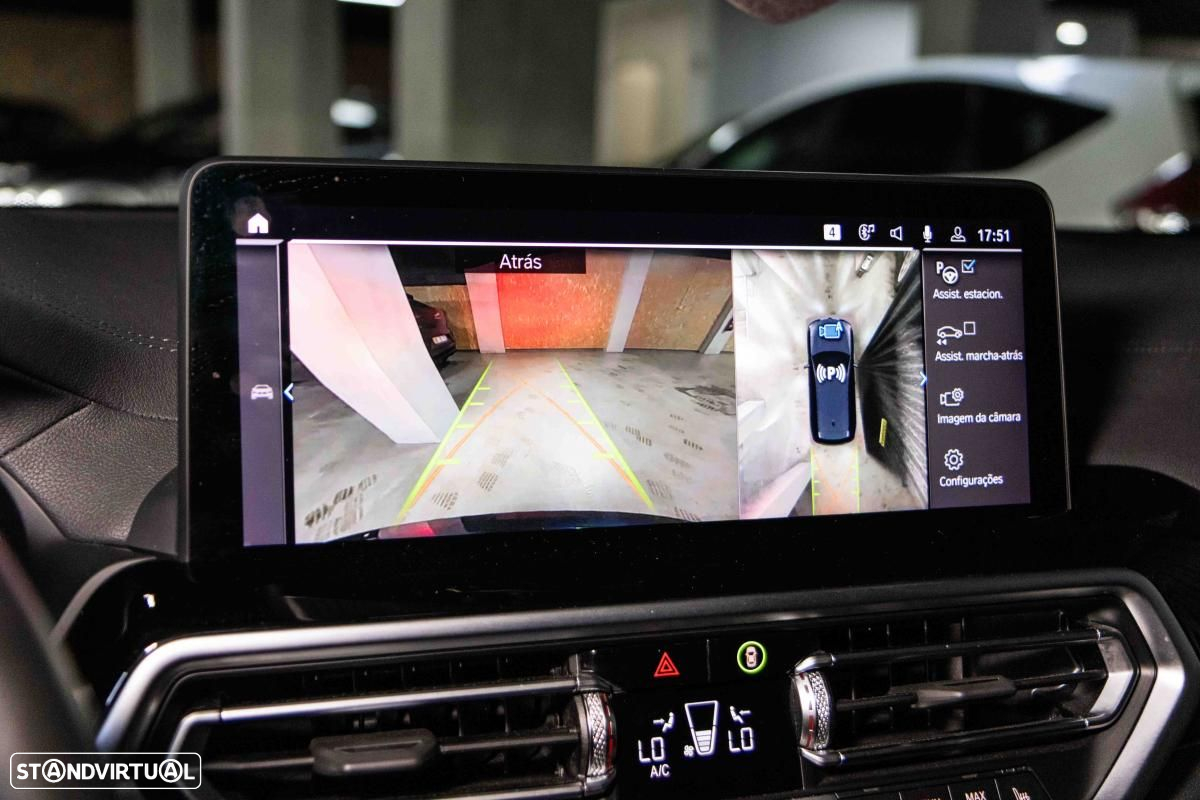 BMW iX3 M Sport Impressive - 34