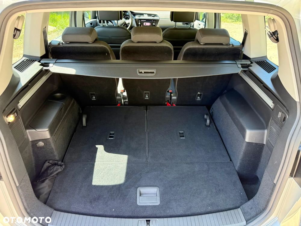 Volkswagen Touran 1.5 TSI ACT OPF Comfortline - 16