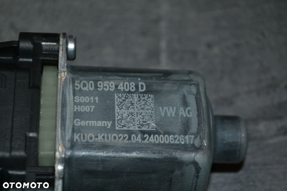 VW AUDI SEAT SKODA SILNICZEK SZYB TYŁ TYLNY 5Q0959408D - 3