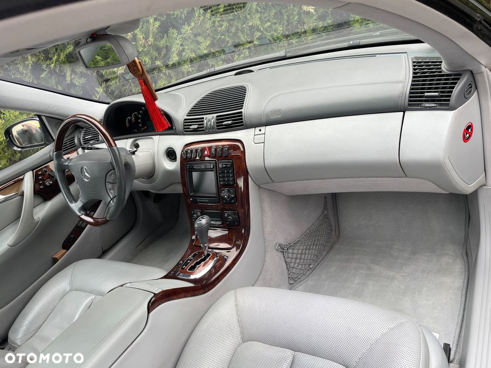 Mercedes-Benz CL - 31