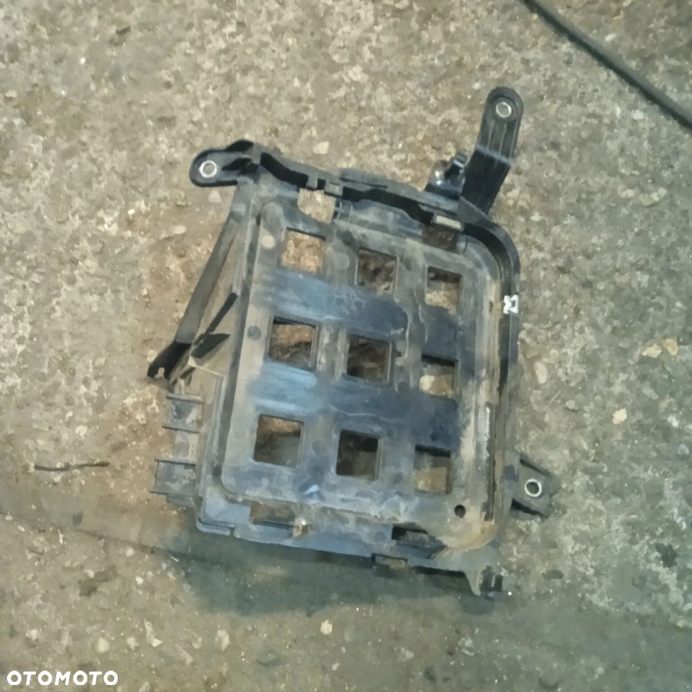 Mocowanie komputera 8W0907648A - 1