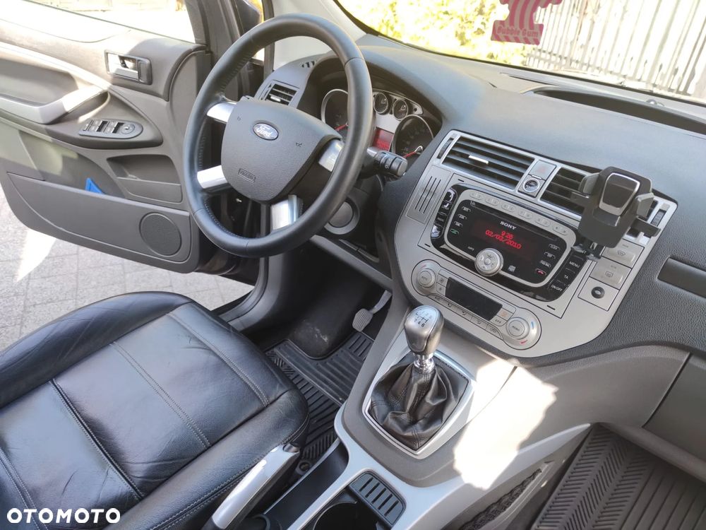 Ford Kuga 2.0 TDCi Titanium - 11