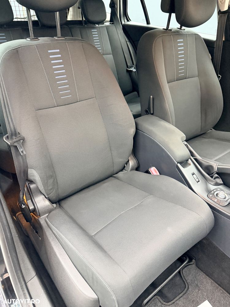 Renault Megane ENERGY dCi 110 EXPERIENCE - 15