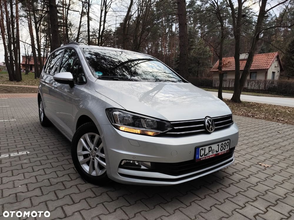 Volkswagen Touran 2.0 TDI SCR DSG Highline - 5