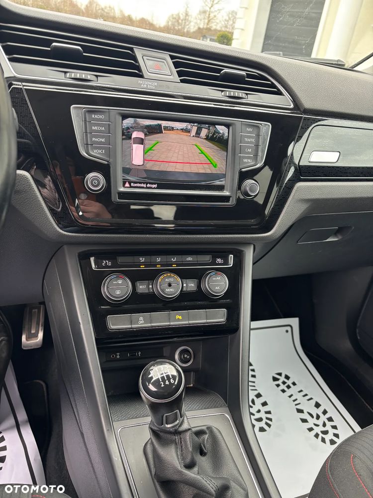 Volkswagen Touran 1.2 TSI (BlueMotion Technology) SOUND - 25