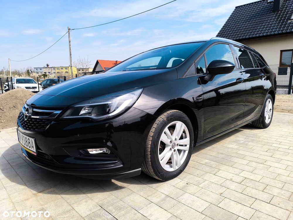 Opel Astra 1.6 CDTI Dynamic S&S - 1