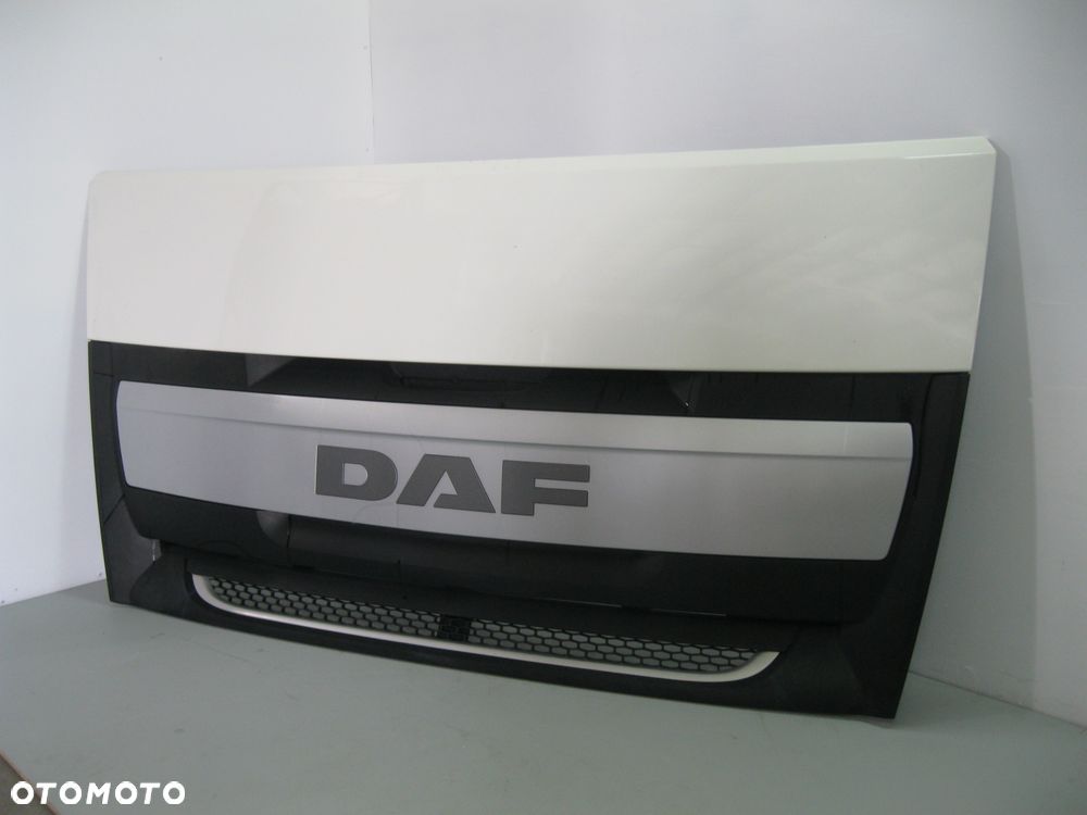 MASKA ATRAPA KLAPA PRZEDNIA DAF XF - 2