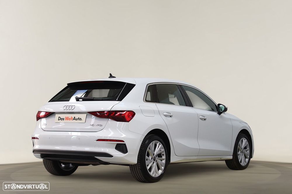 Audi A3 Sportback 30 TFSI Advanced S tronic - 4