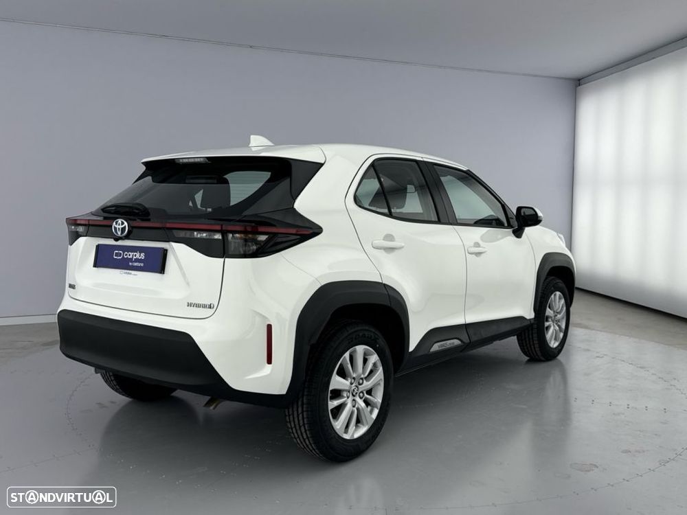 Toyota Yaris Cross 1.5 HDF Comfort Plus AWD - 34