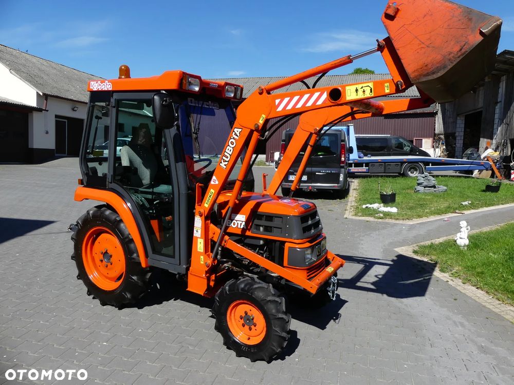 Kubota ST 30*30KM*4X4*2000r.* TUR - 17