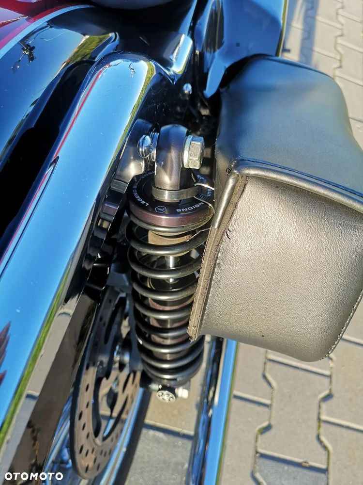 Harley-Davidson Touring Road King - 14