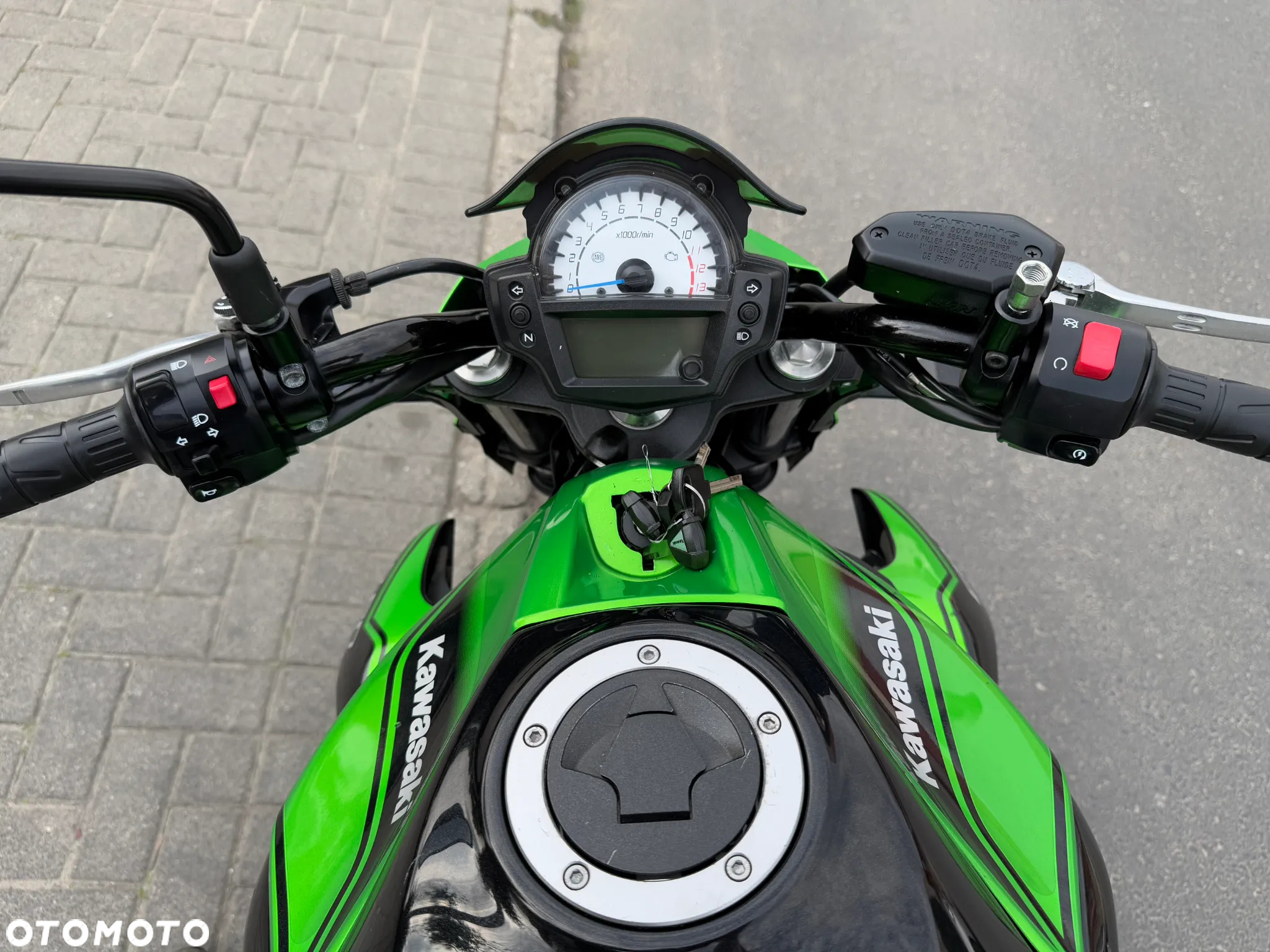 Kawasaki ER - 9