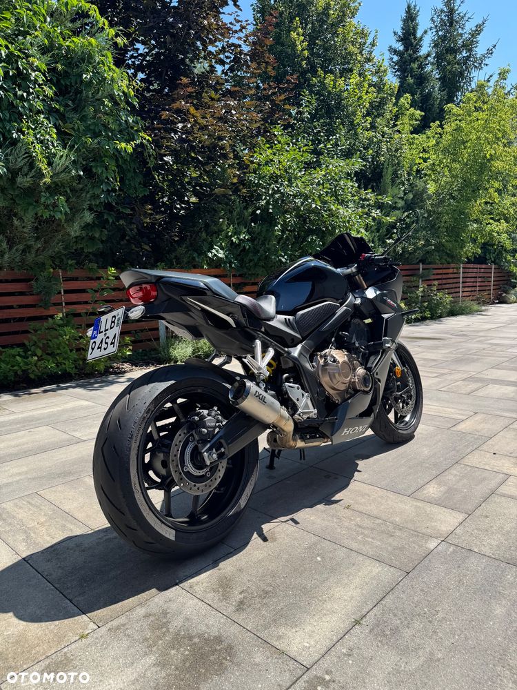 Honda CBR - 3