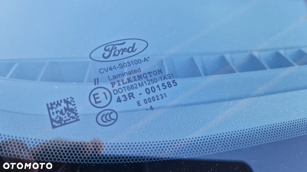 Ford Kuga 1.6 EcoBoost 2x4 Titanium - 23