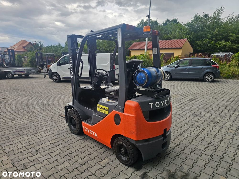 Toyota - 2