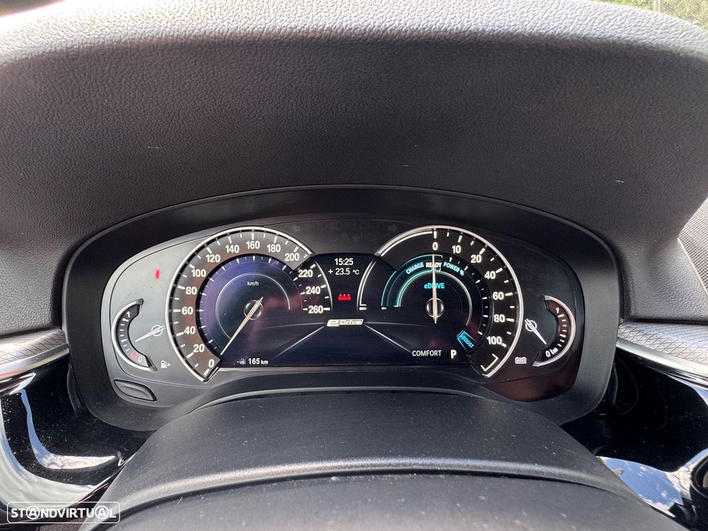 BMW 530 - 23
