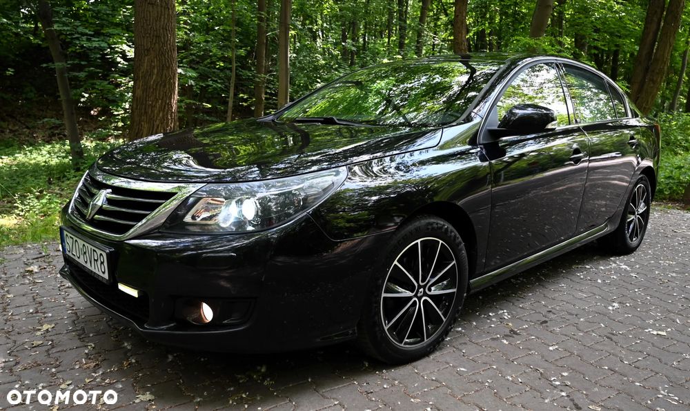 Renault Latitude dCi 175 FAP - 10