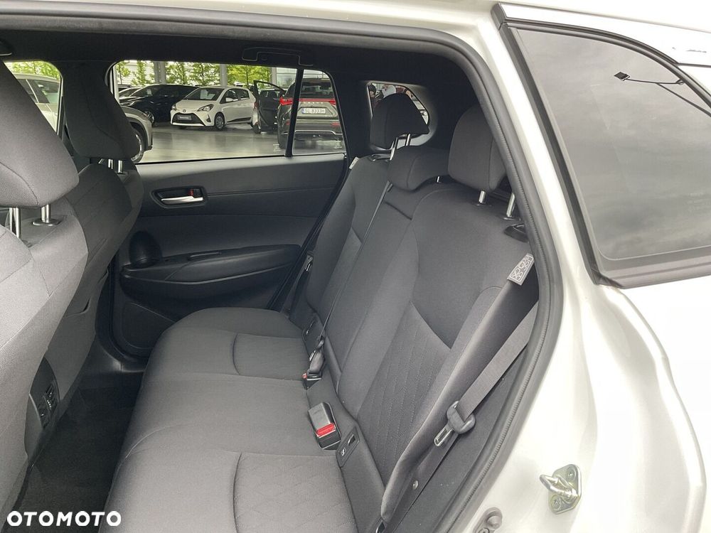 Toyota Corolla Cross - 14