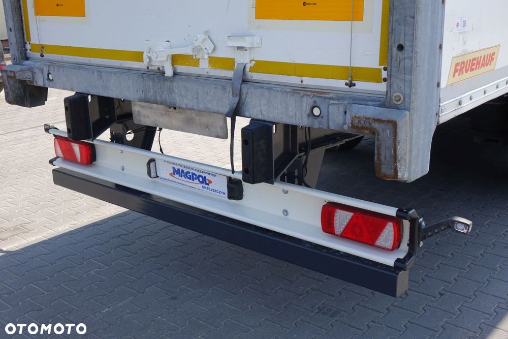 Fruehauf KONTENER / FURGON / OSIE SAF / ROLETA / OŚ PODNOSZONA / PODŁOGA SZYNA-DESKA - 19