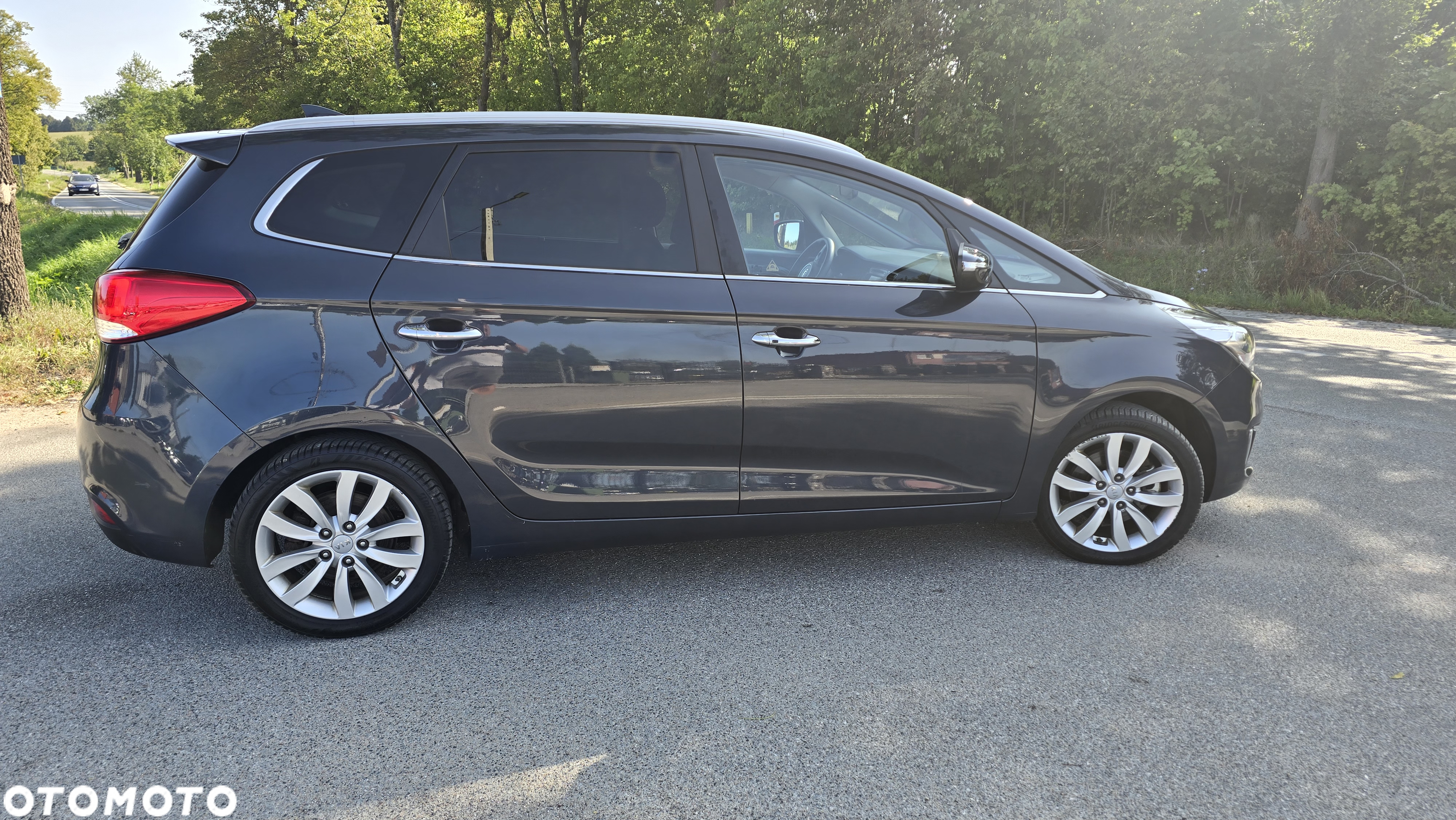 Kia Carens 1.6 GDI S 7os - 4