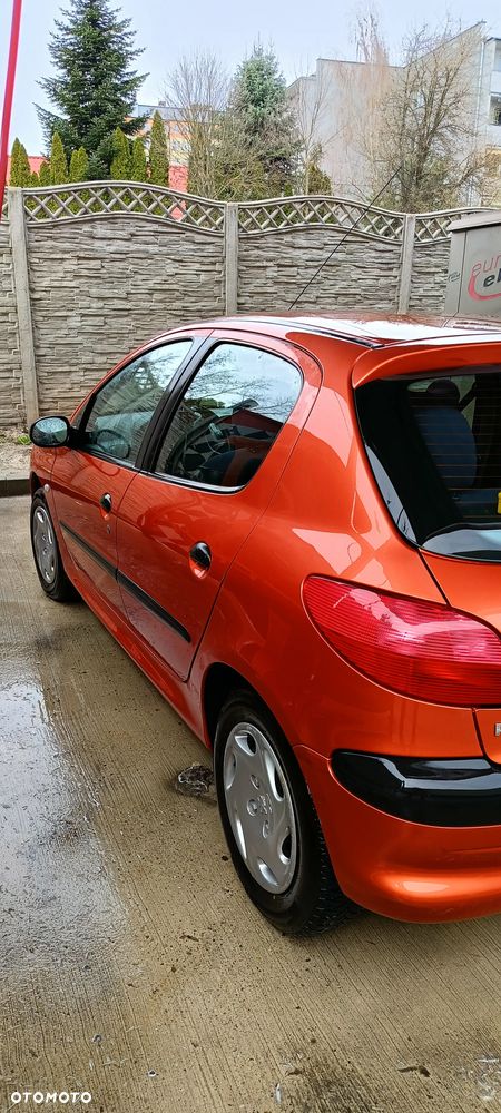 Peugeot 206 - 3