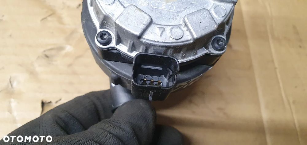 Dodatkowa pompka obiegu wody Renault Trafic IV 4 210107745R - 3