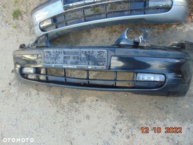 BMW E46 compact ZDERZAK przód przedn halogeny listewki kratki zaślepka szary srebrny kolor STAHLgrau A08 - 5