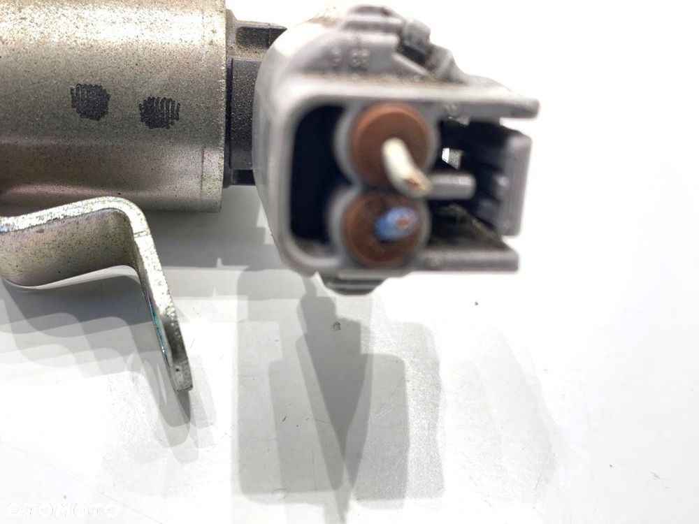 CZUJNIK ZMIENNEJ FAZY ROZRZĄDU  TOYOTA YARIS (_P9_) 2005 - 2014 1.33 VVT-i (NSP90_) 74 kW [100 KM] - 3