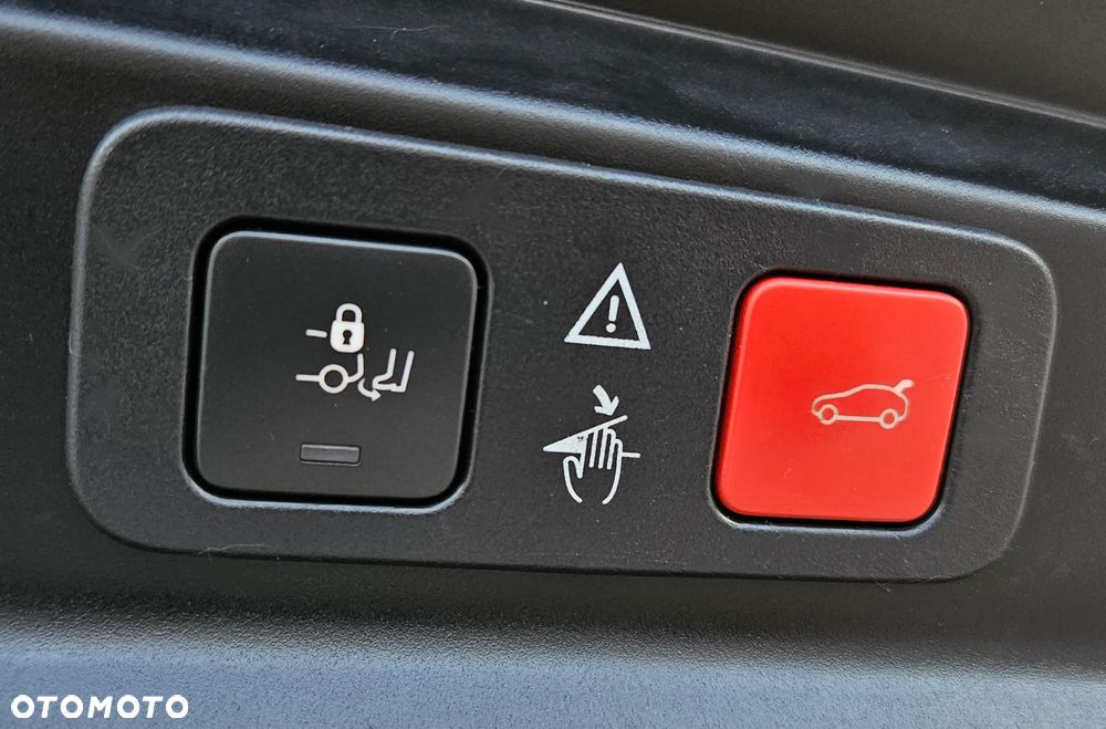 Peugeot 5008 - 19