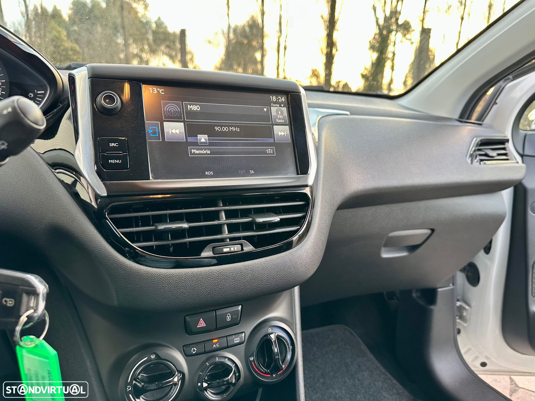 Peugeot 208 1.0 VTi Active - 21