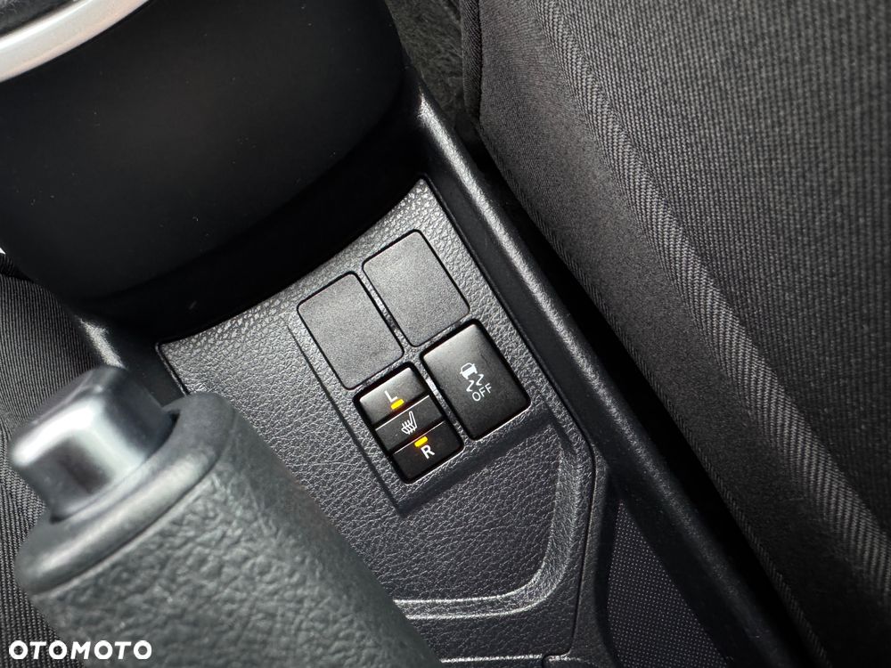 Toyota Yaris 1.33 VVT-i Trend - 22