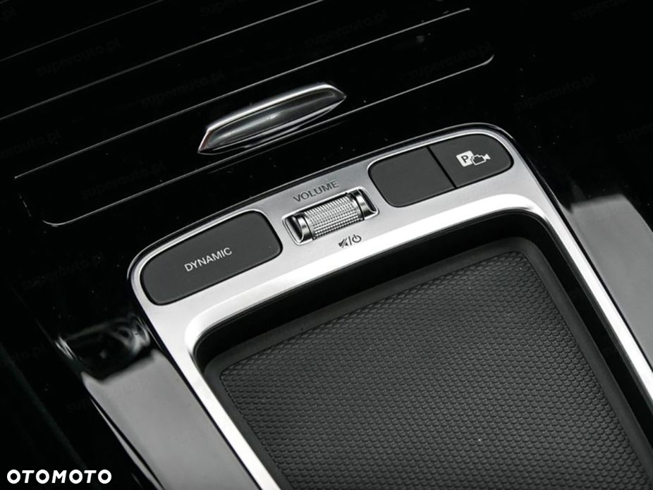 Mercedes-Benz CLA AMG 35 4-Matic 7G-DCT - 12