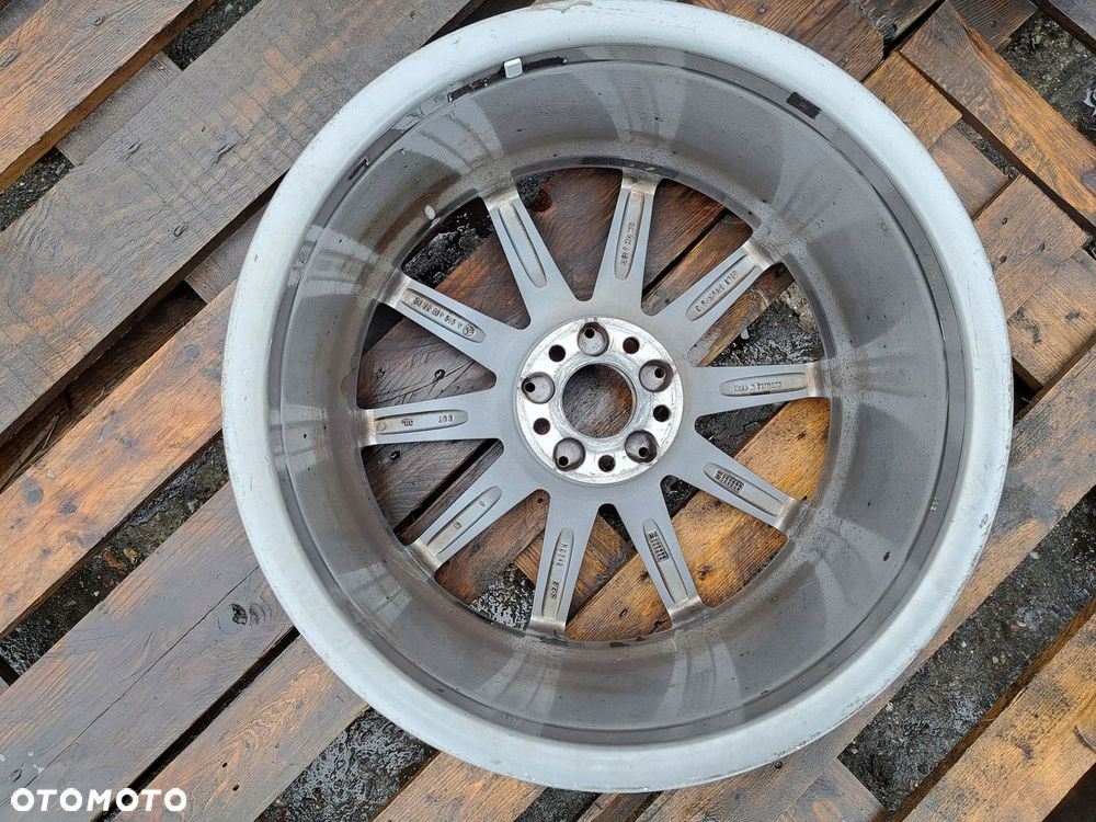 Oryg. Mercedes E-Klasa 212 AMG W212 A212 A2124010502 E63 9j 19 ET37 4594 - 2
